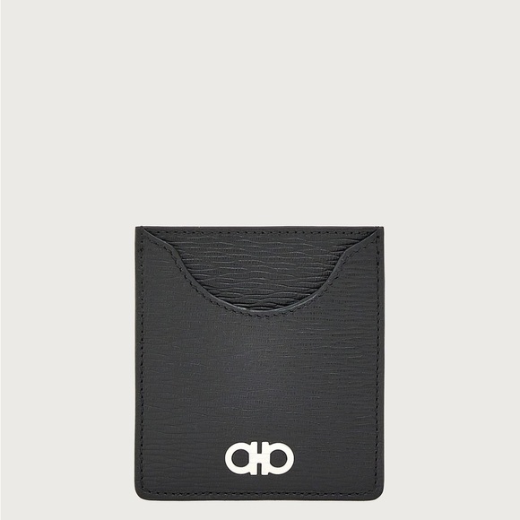 SALE!! Salvatore Ferragamo unisex leather Gancini logo card holder wallet NWB - Picture 1 of 10